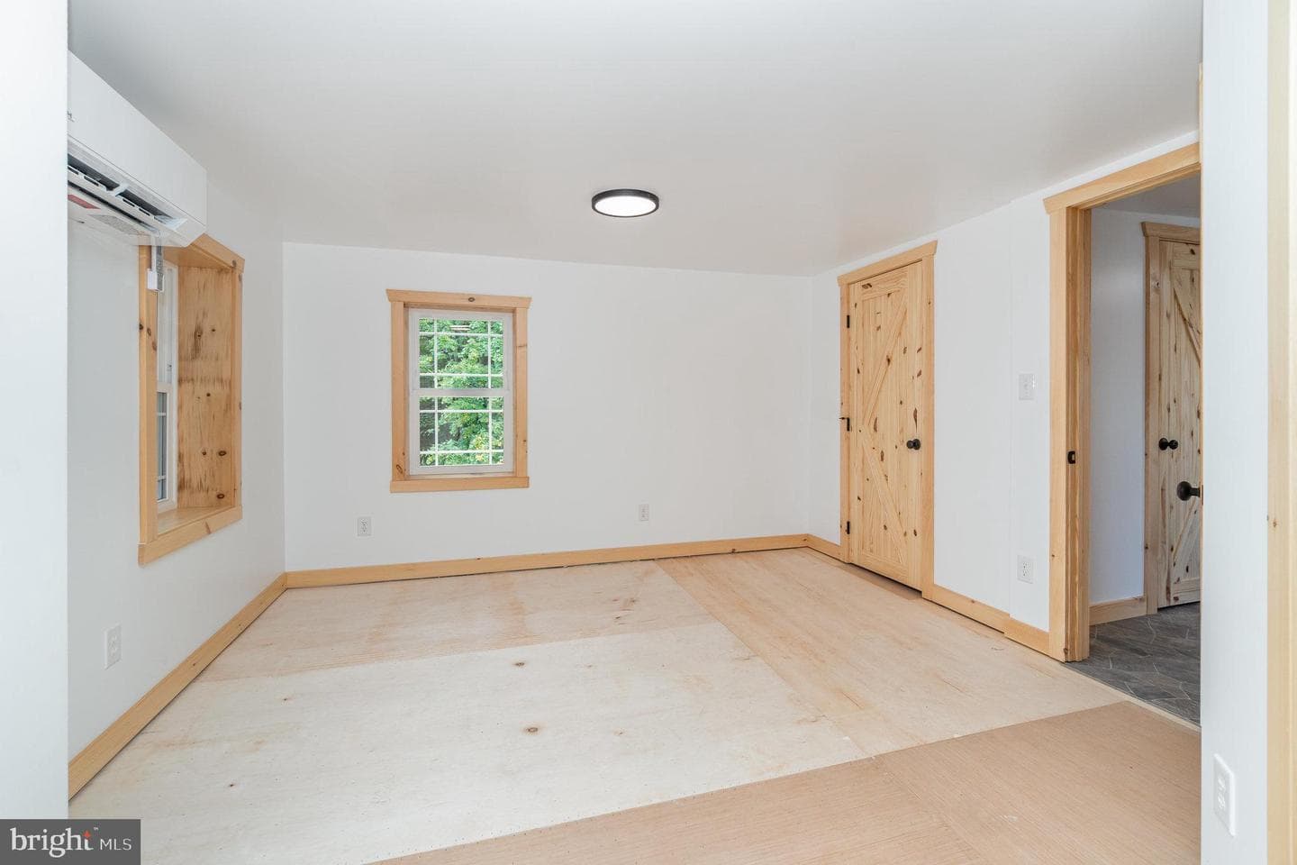 892 Owl Hollow Road photo 18