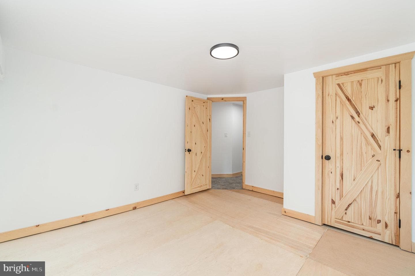 892 Owl Hollow Road photo 22