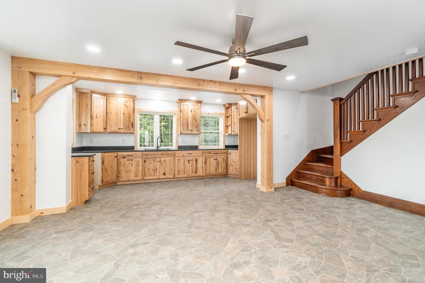 892 Owl Hollow Road photo 7