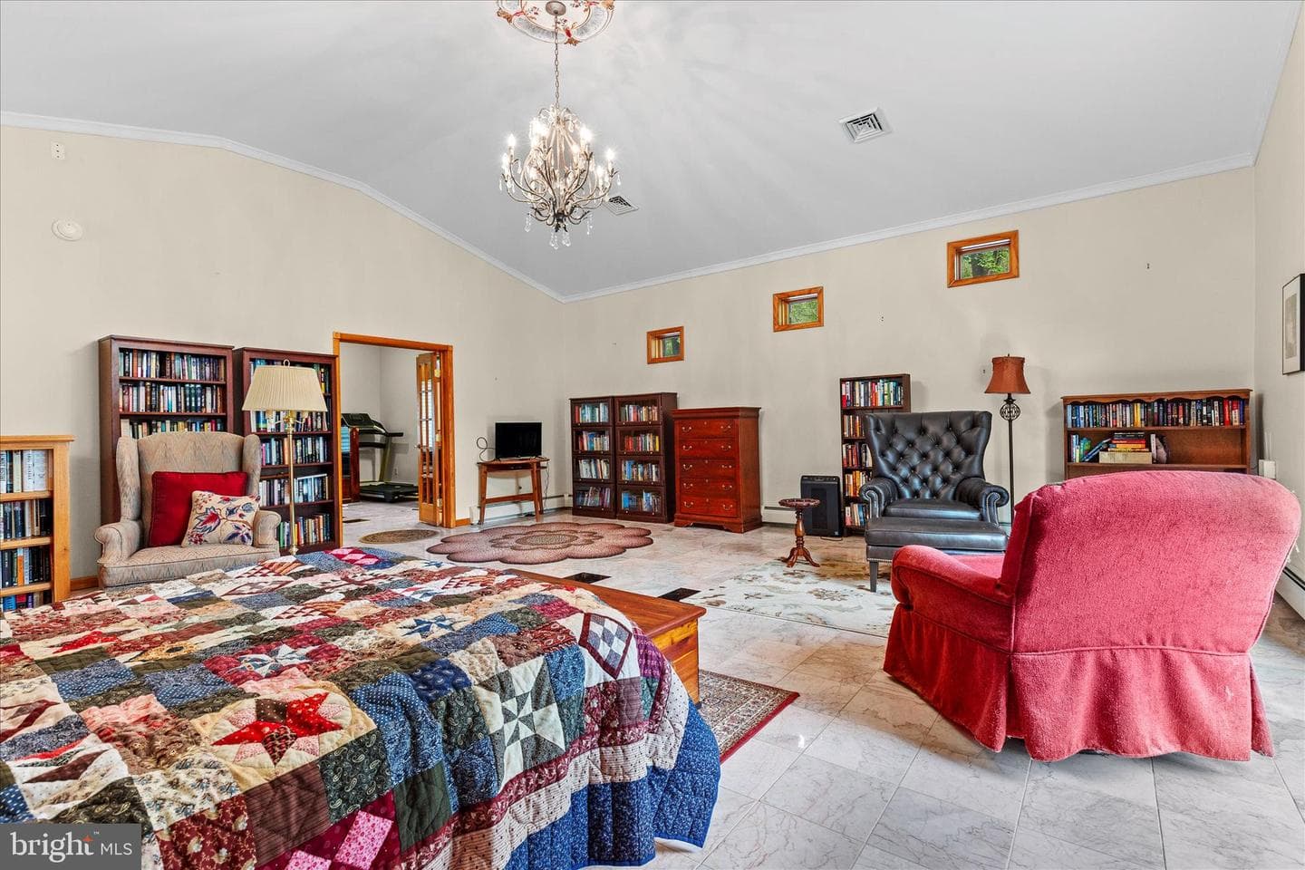 875 Valley Road photo 26