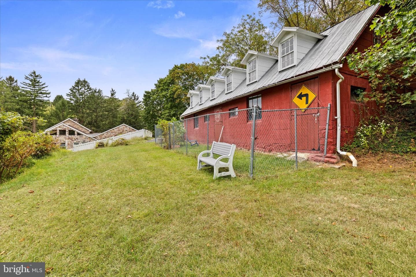 875 Valley Road photo 54