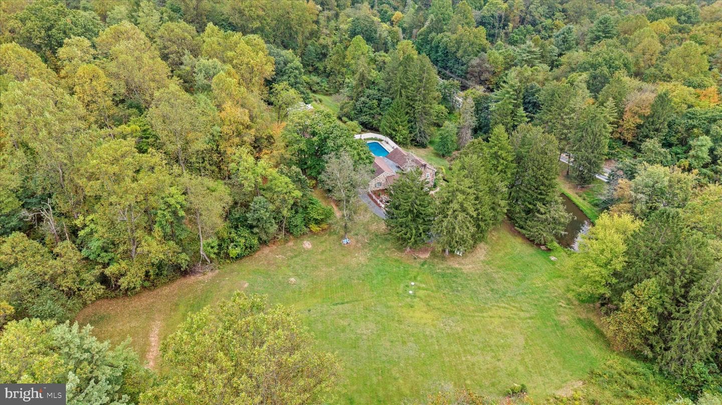 875 Valley Road photo 60
