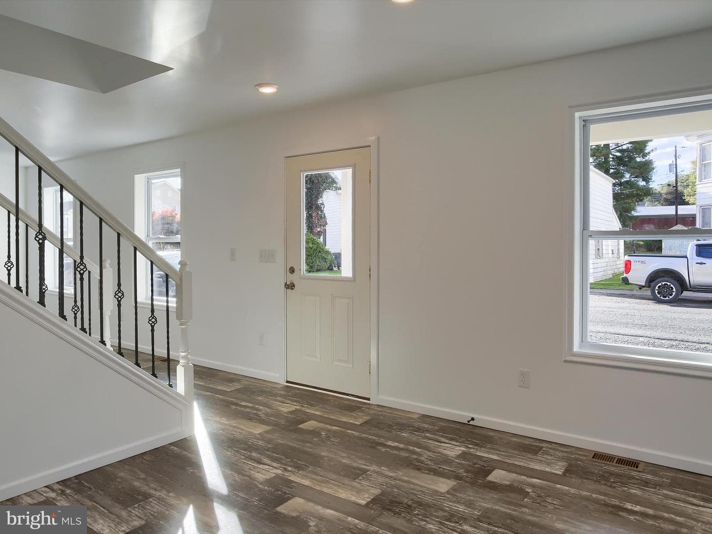 211 N Market Street photo 12