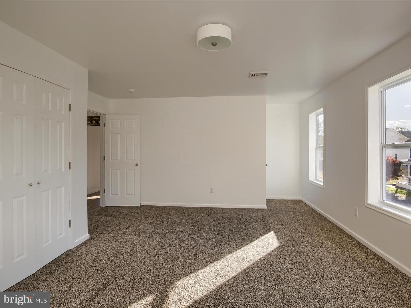211 N Market Street photo 29