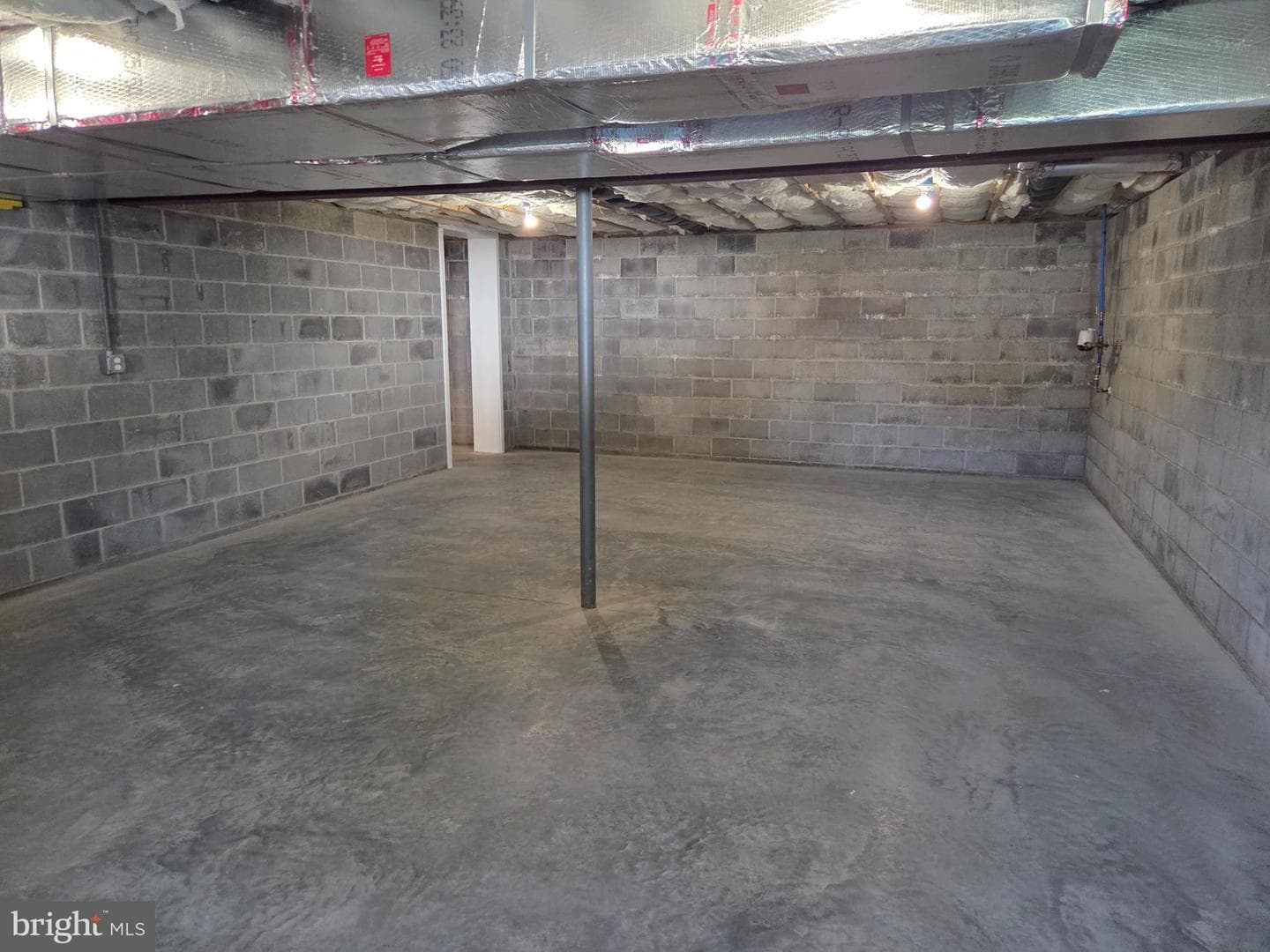 211 N Market Street photo 49