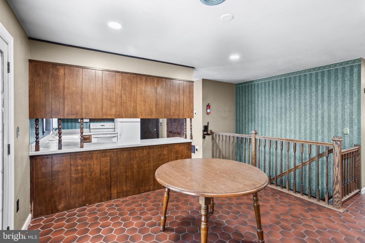 1010 N Lincoln Street photo 19