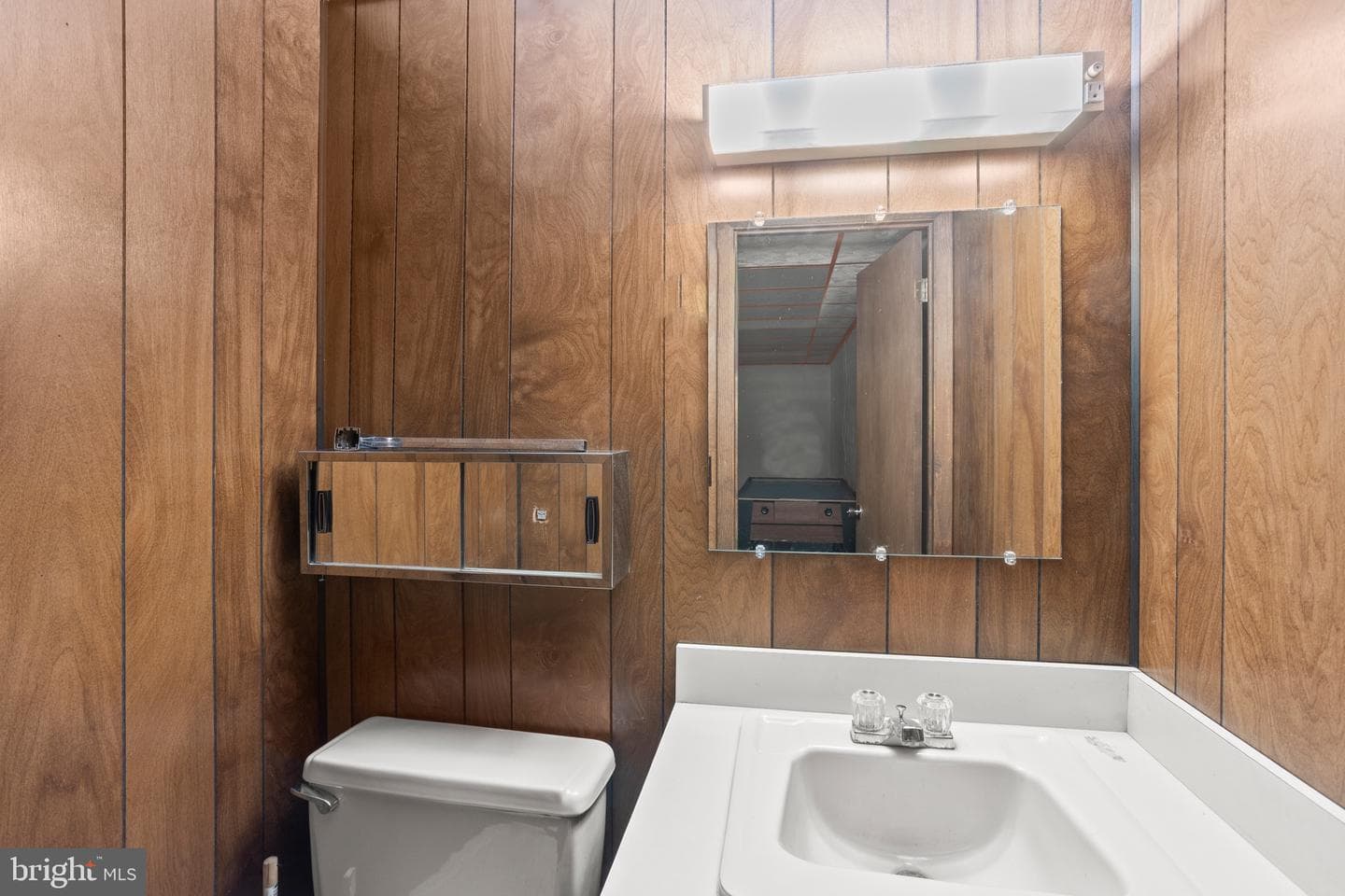 1010 N Lincoln Street photo 41
