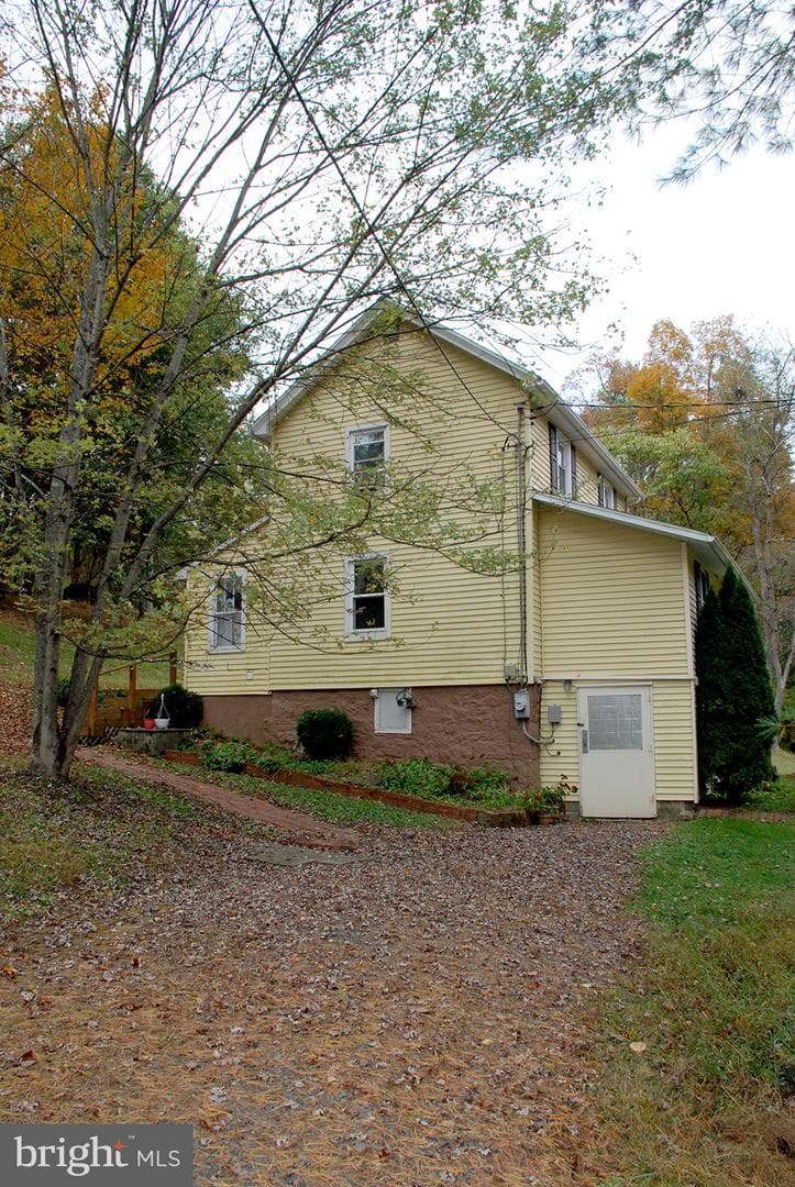 968 Mahanoy Valley Road photo 6