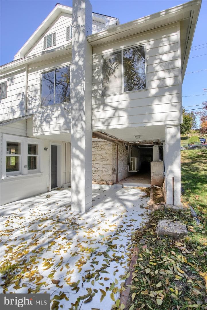 112 Kings Highway photo 36