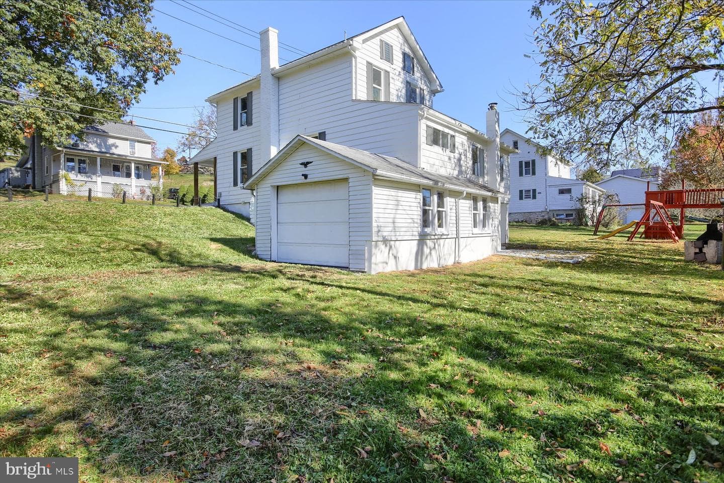 112 Kings Highway photo 38