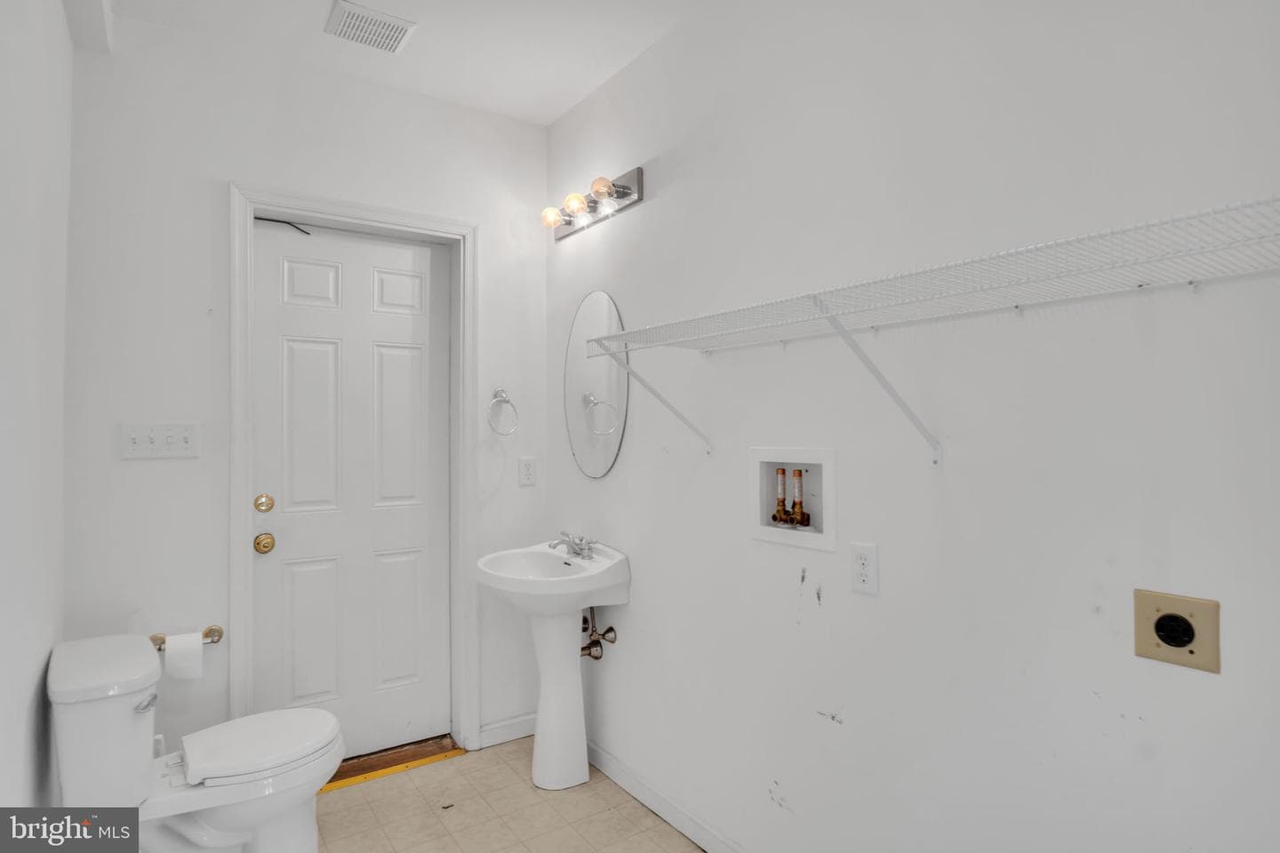 111 Tuscarora Path photo 6