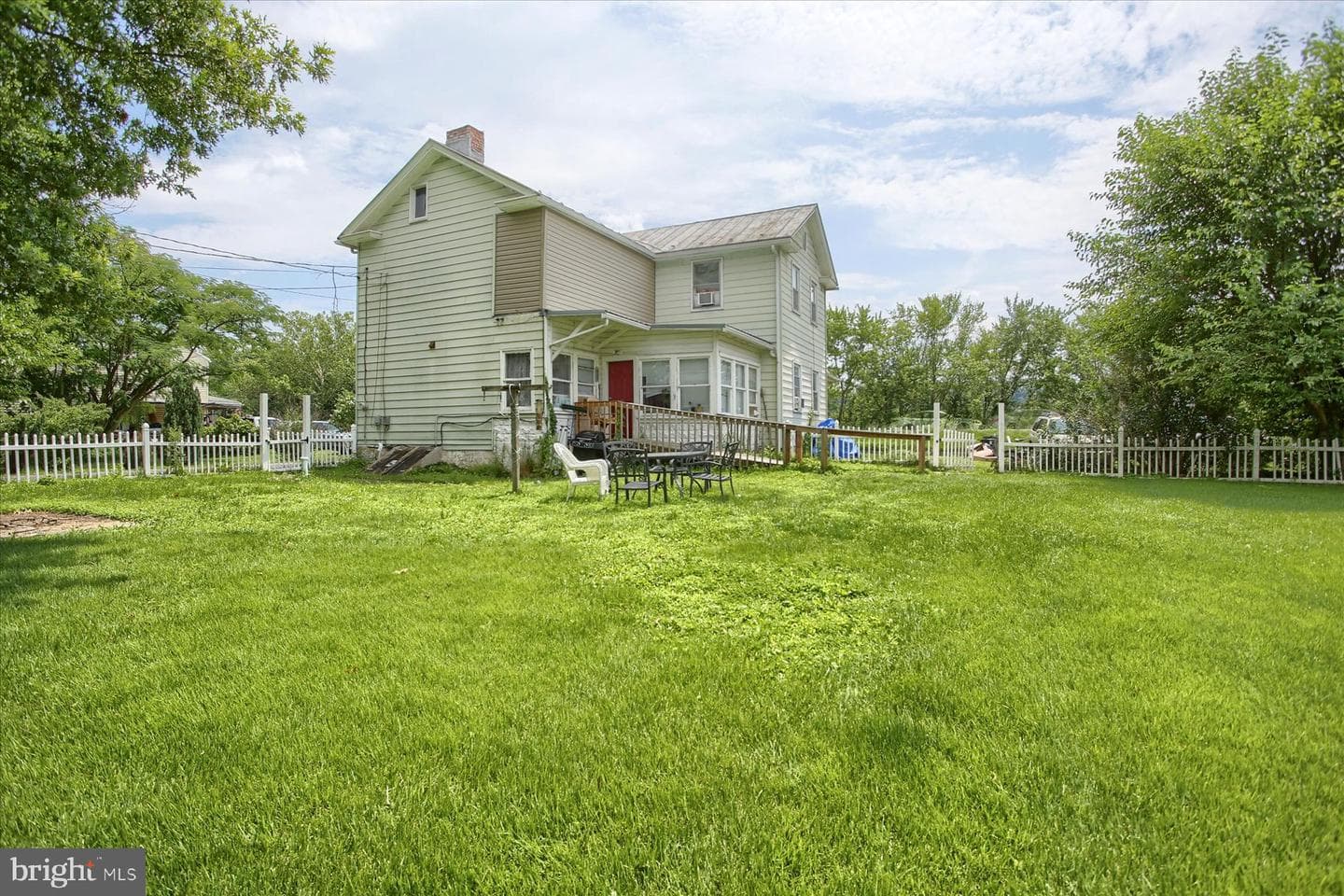 46 N Front Street photo 24