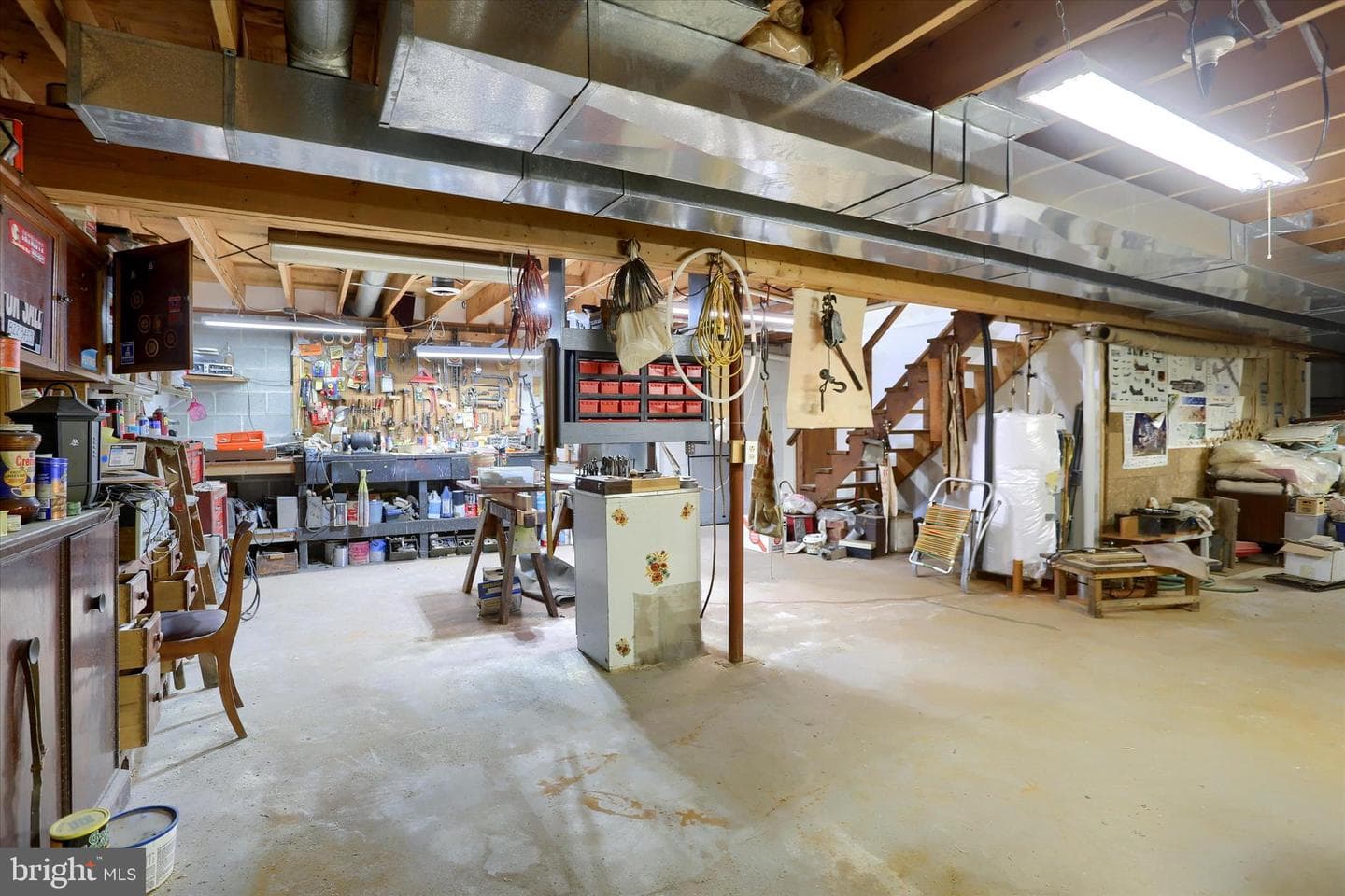 2751 Middle Ridge photo 26