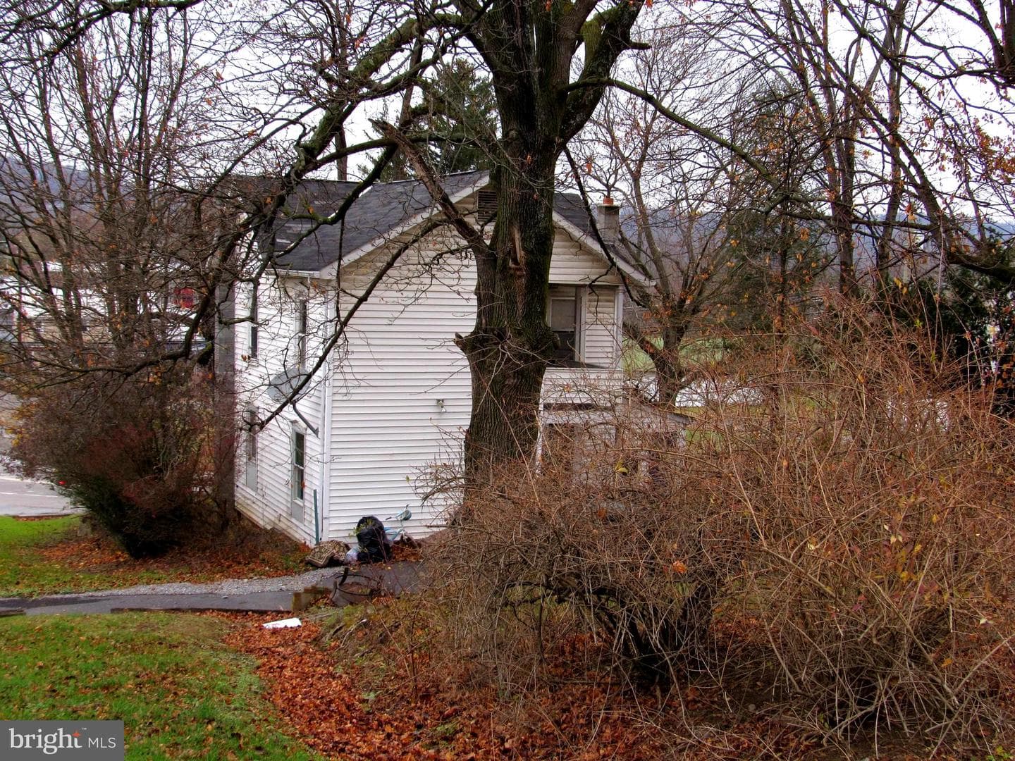 302 S Carlisle Street photo 4