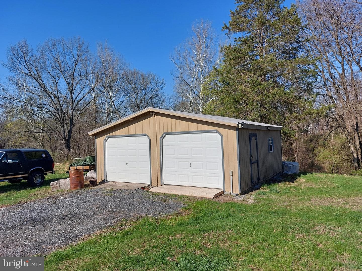 343 Dark Hollow Road photo 2