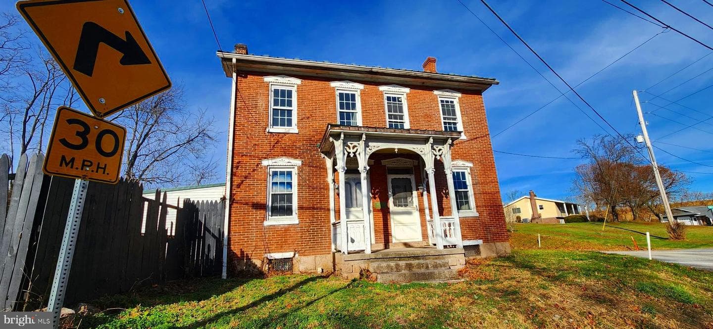 734 Bridgeport Road photo 2