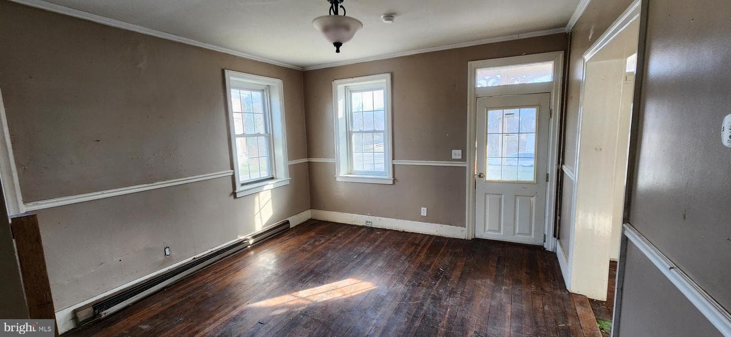 734 Bridgeport Road photo 20