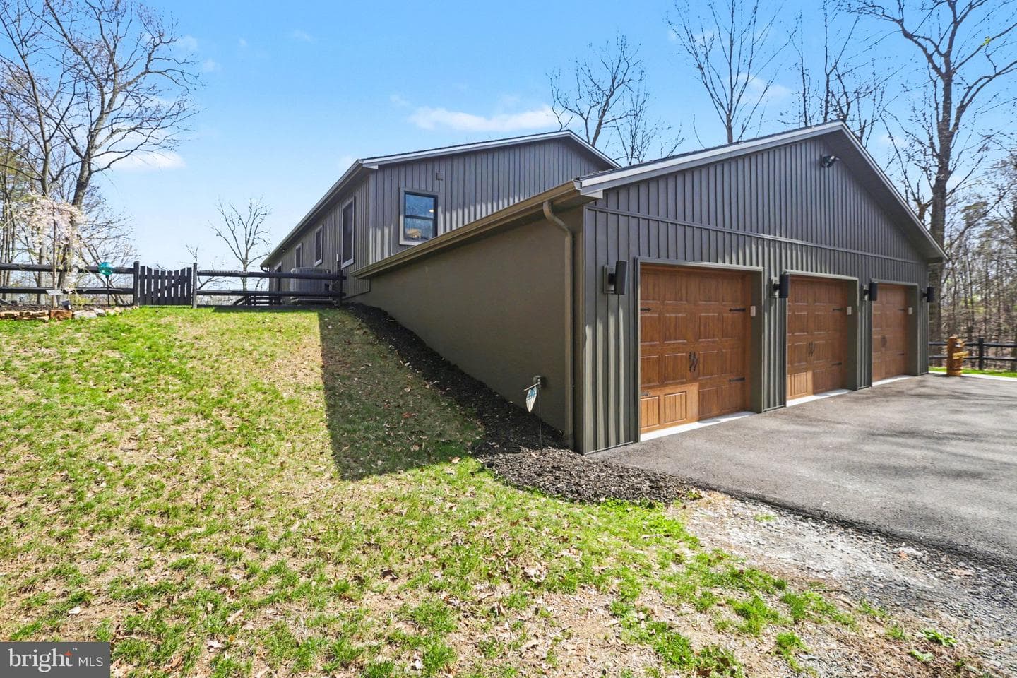 60 Stoner Drive photo 7