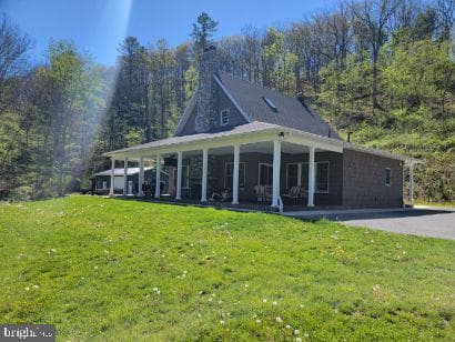 1232 Newport Road photo 4