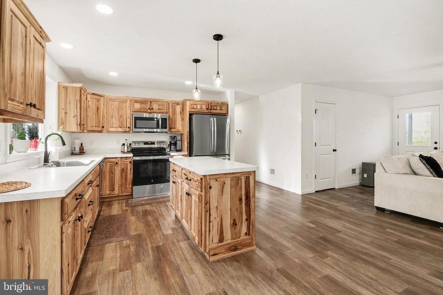 1296 Bower Road photo 11