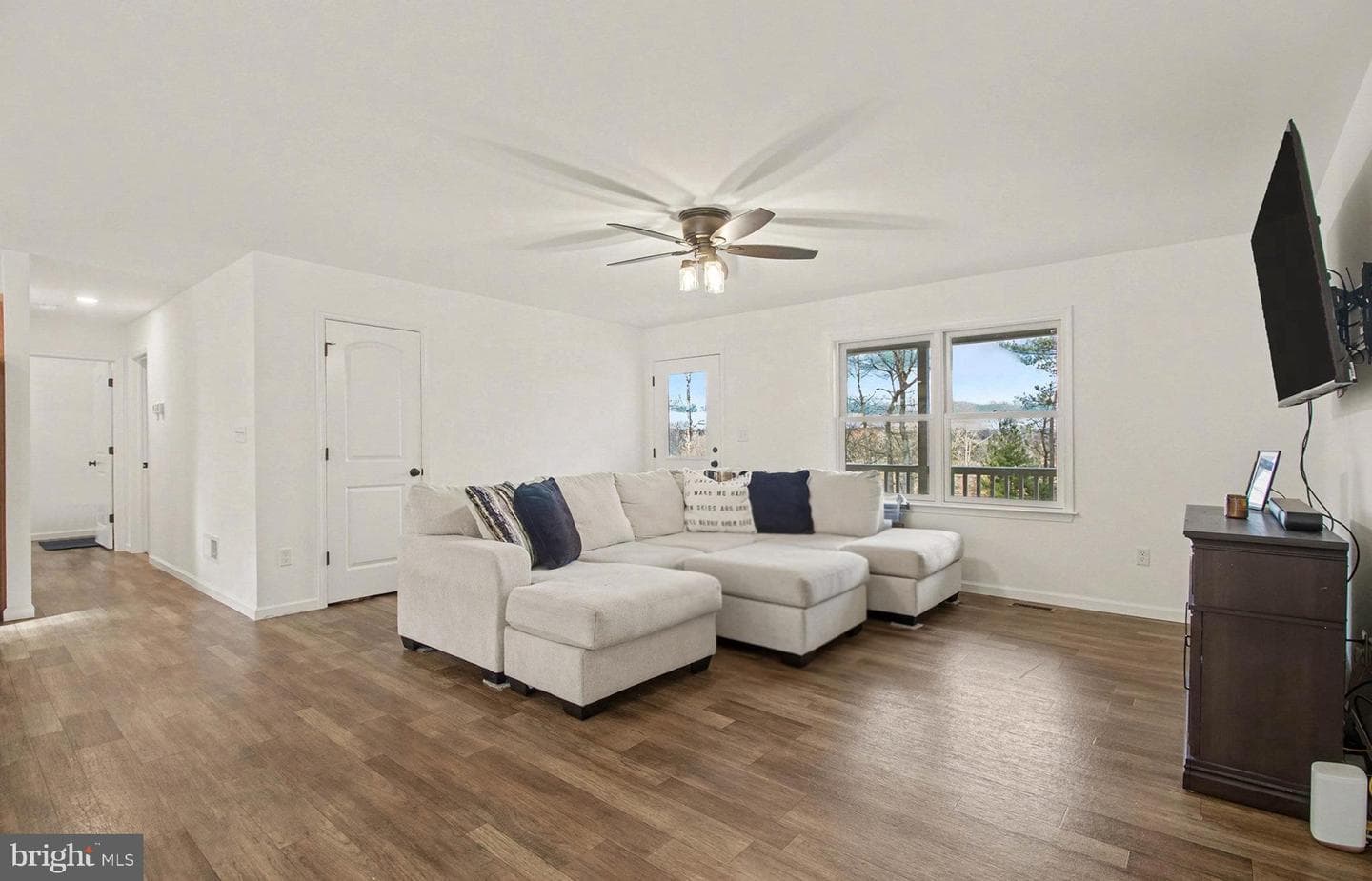 1296 Bower Road photo 9