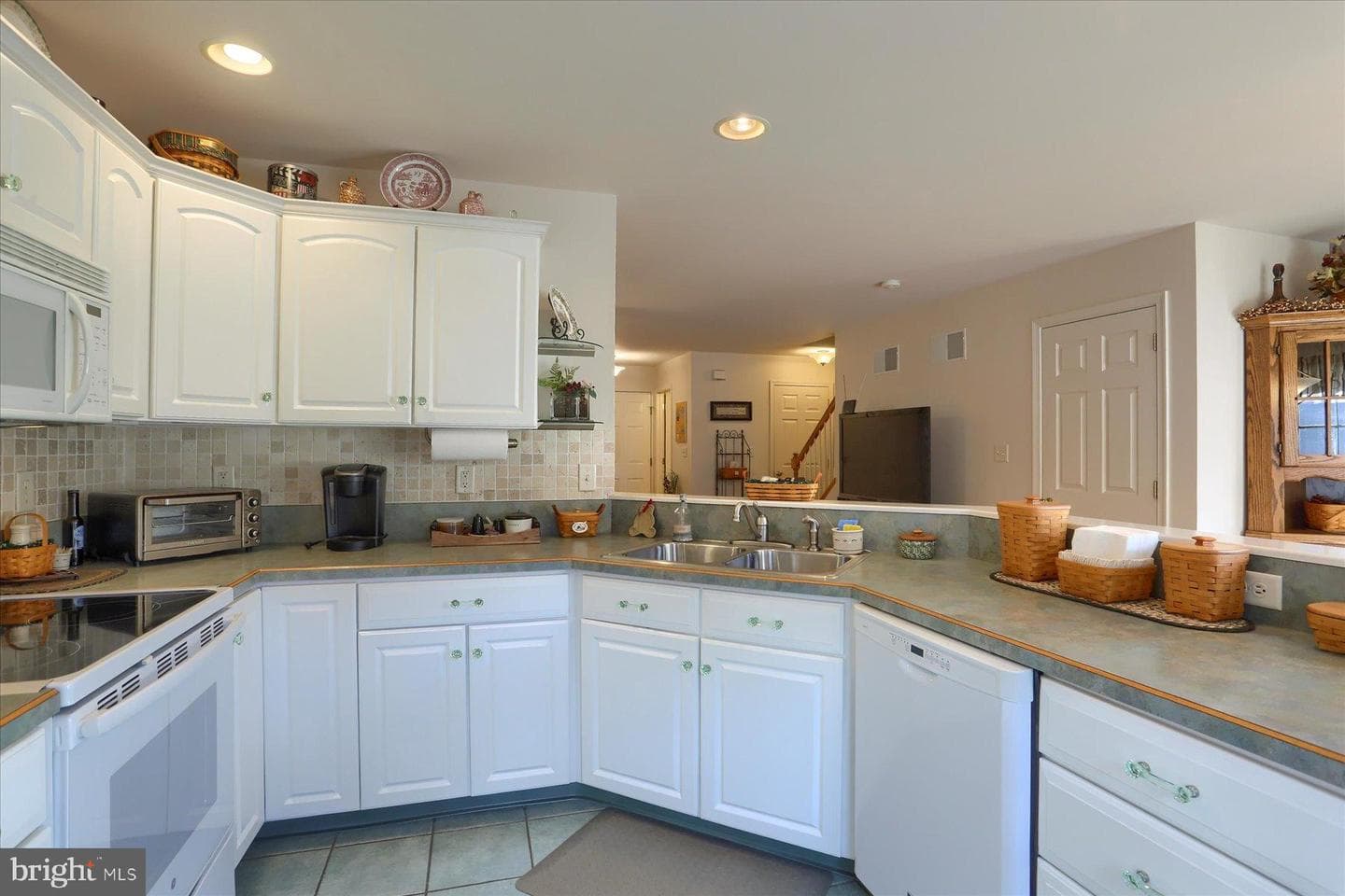 213 Whitetail Terrace photo 17