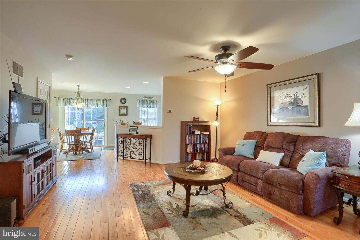 213 Whitetail Terrace photo 9
