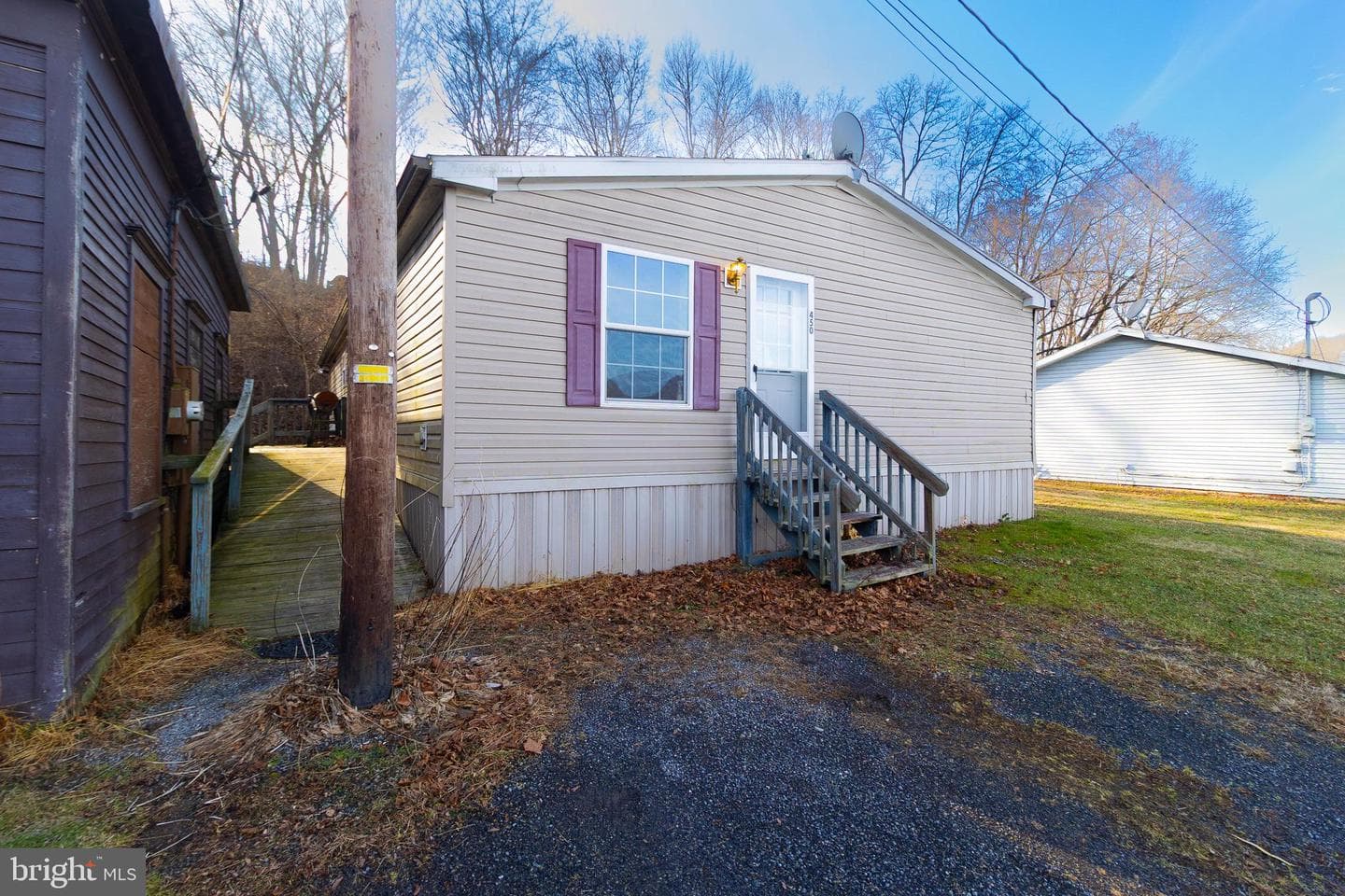 450 S 5th Street photo 1