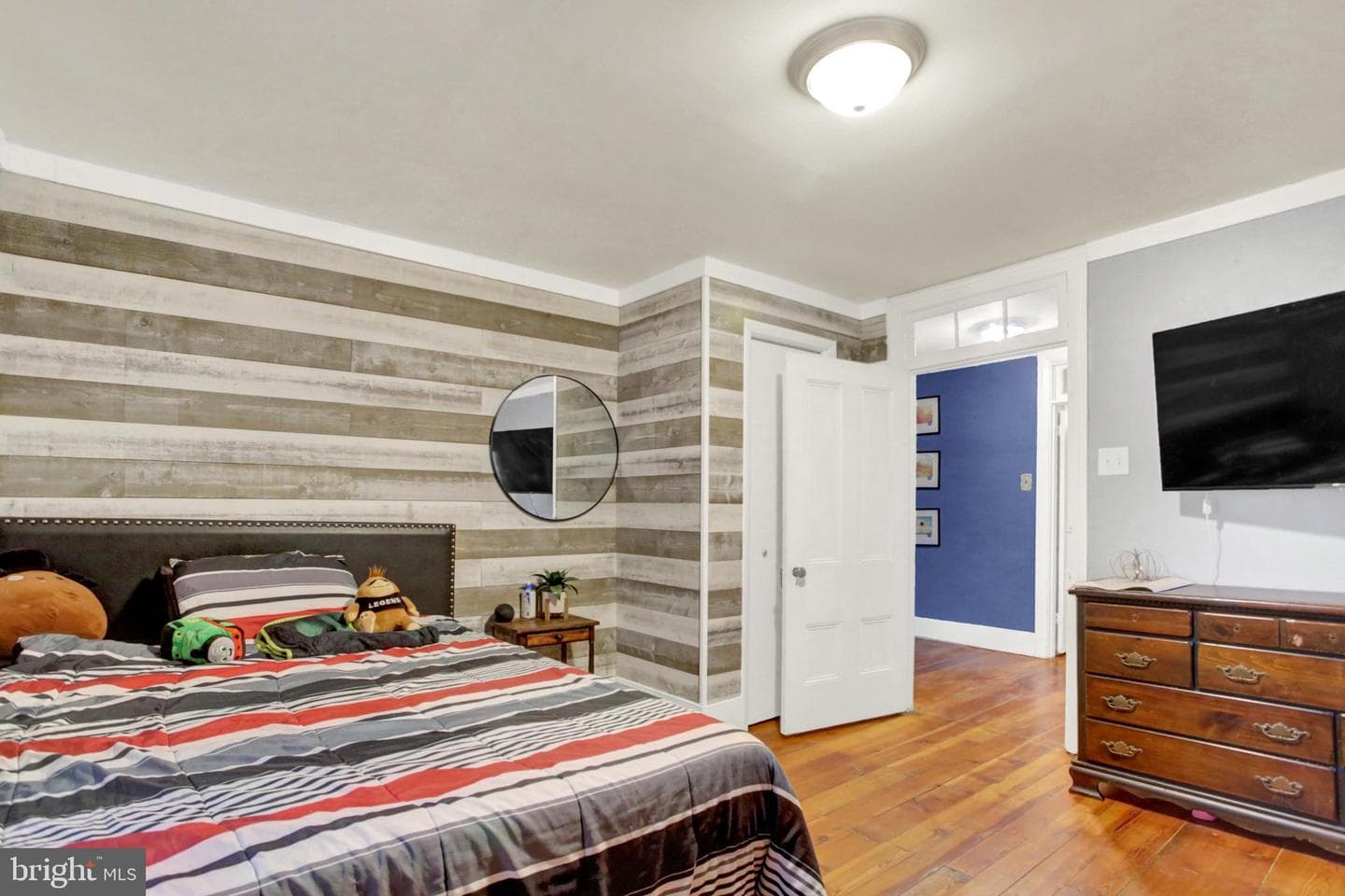 7032 Veterans Way photo 42