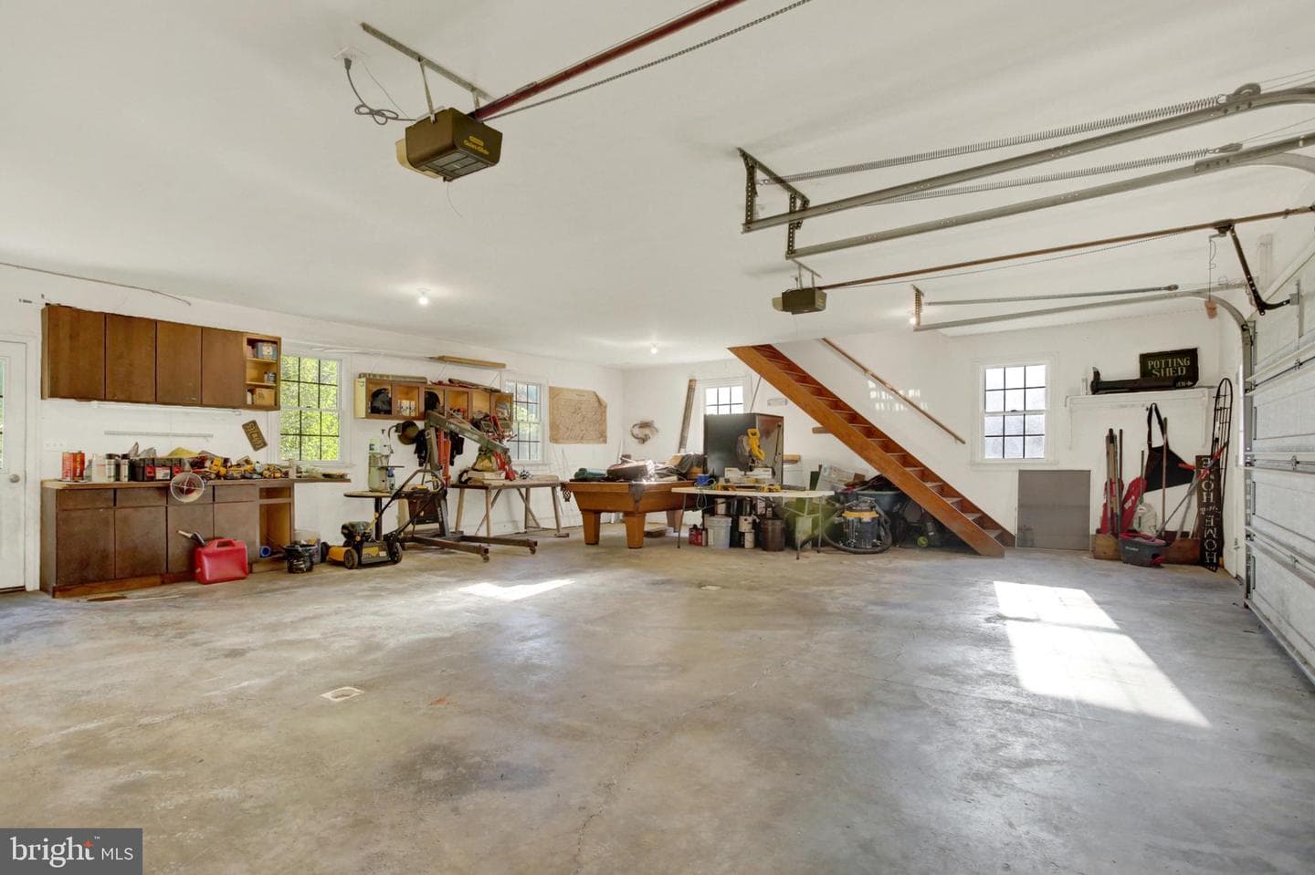7032 Veterans Way photo 49