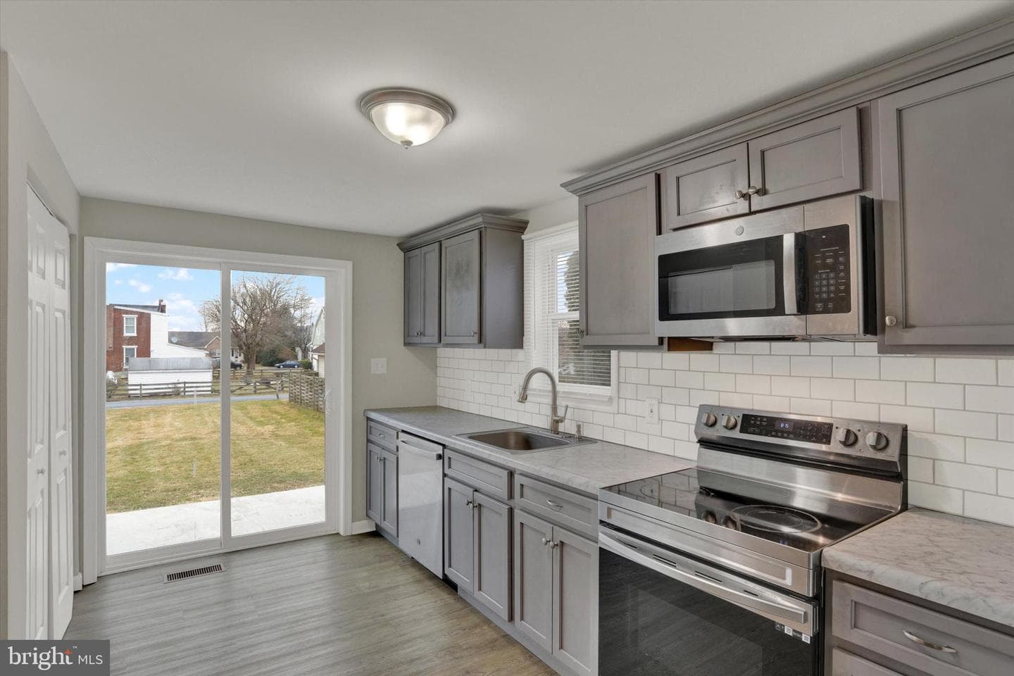 605 Linden Avenue photo 12