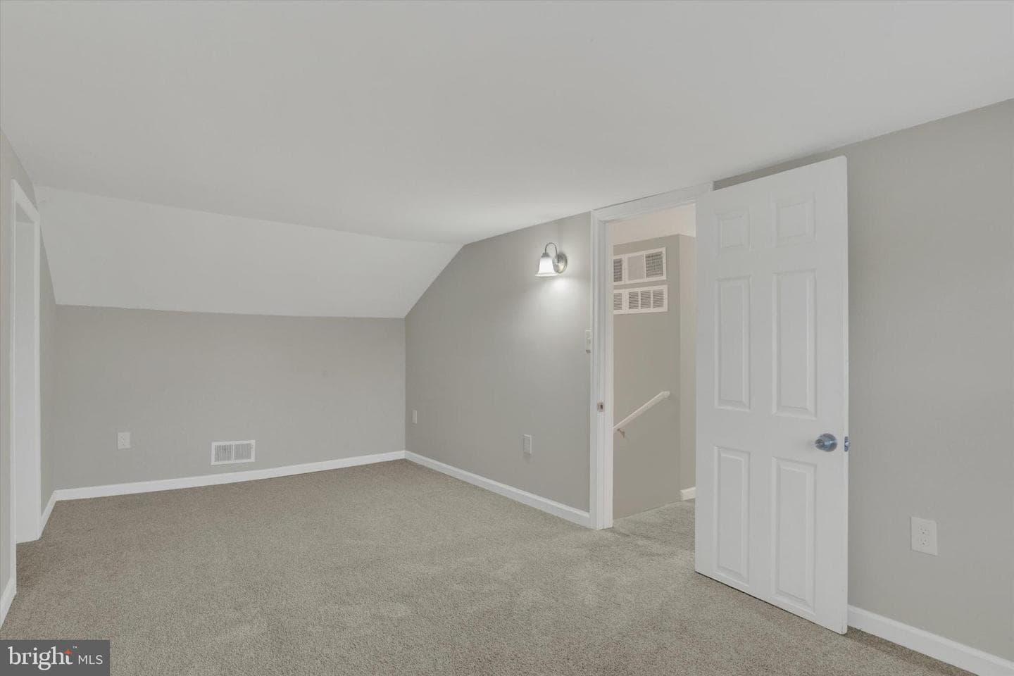 605 Linden Avenue photo 19