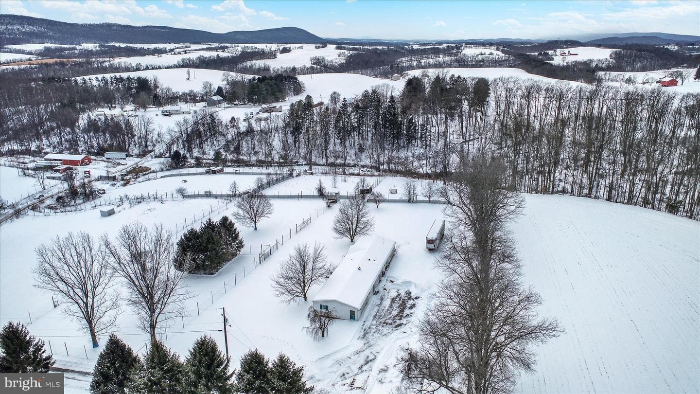 399 Windy Hill Road photo 35