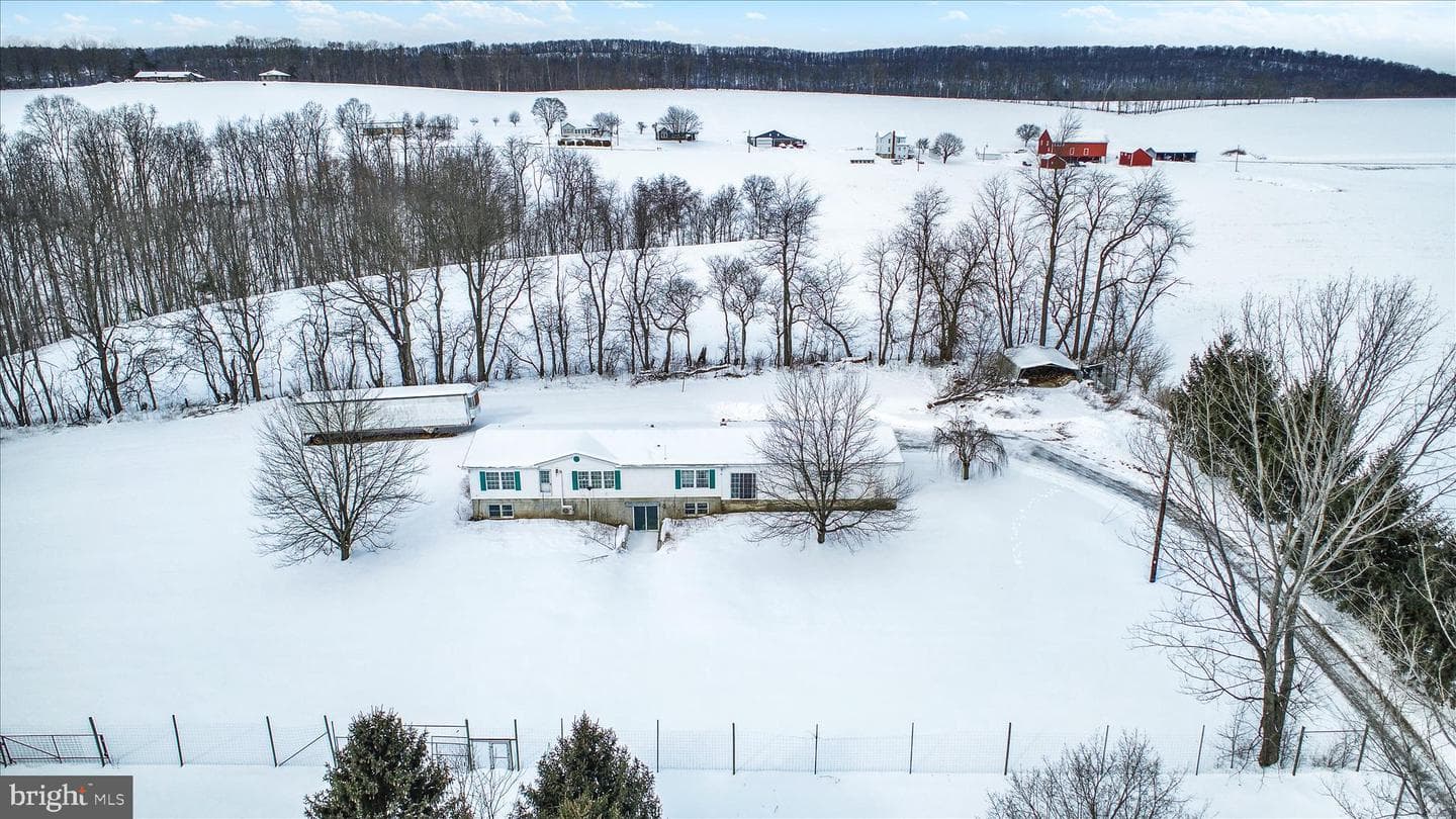 399 Windy Hill Road photo 45