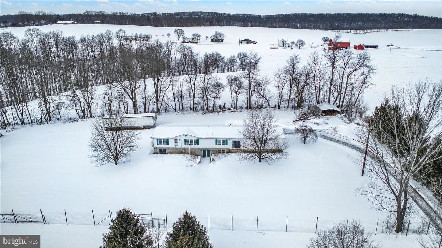 399 Windy Hill Road photo 46