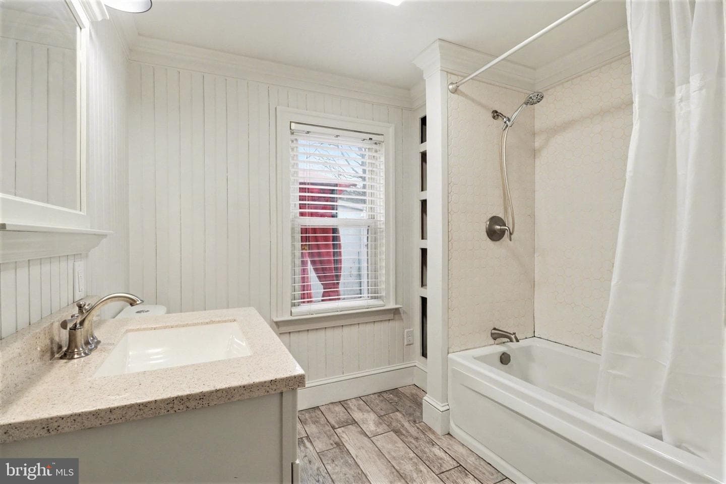 825 N Lincoln Street photo 13