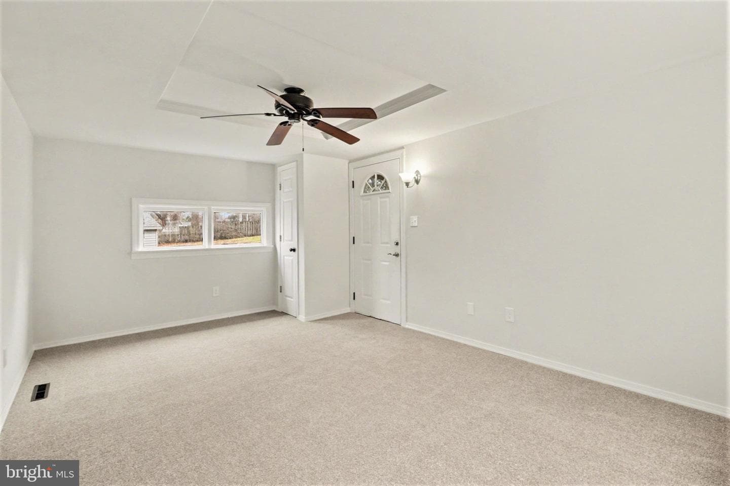 825 N Lincoln Street photo 14