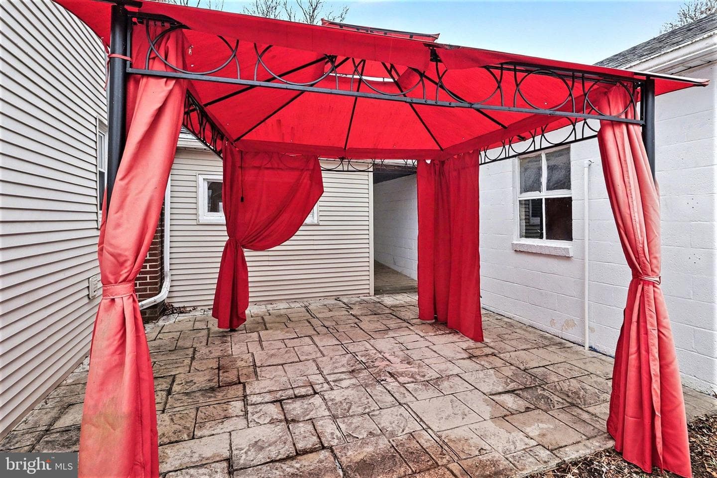 825 N Lincoln Street photo 22