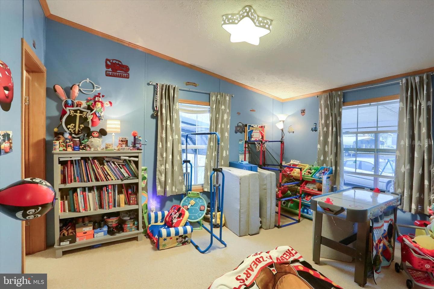 150 Mallory Boulevard photo 12