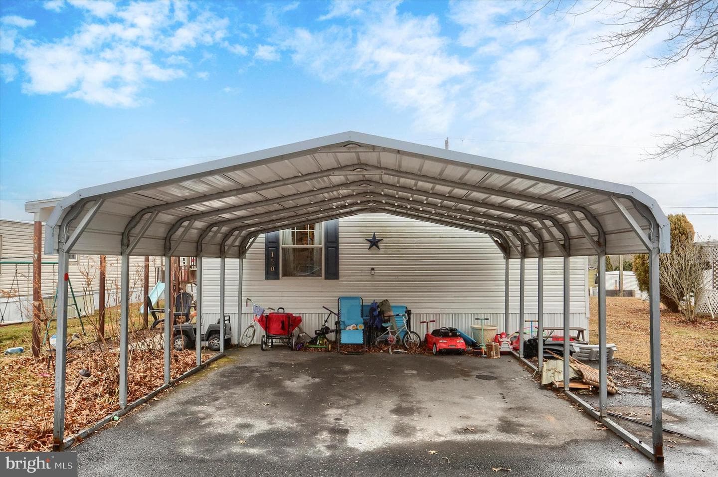 150 Mallory Boulevard photo 23