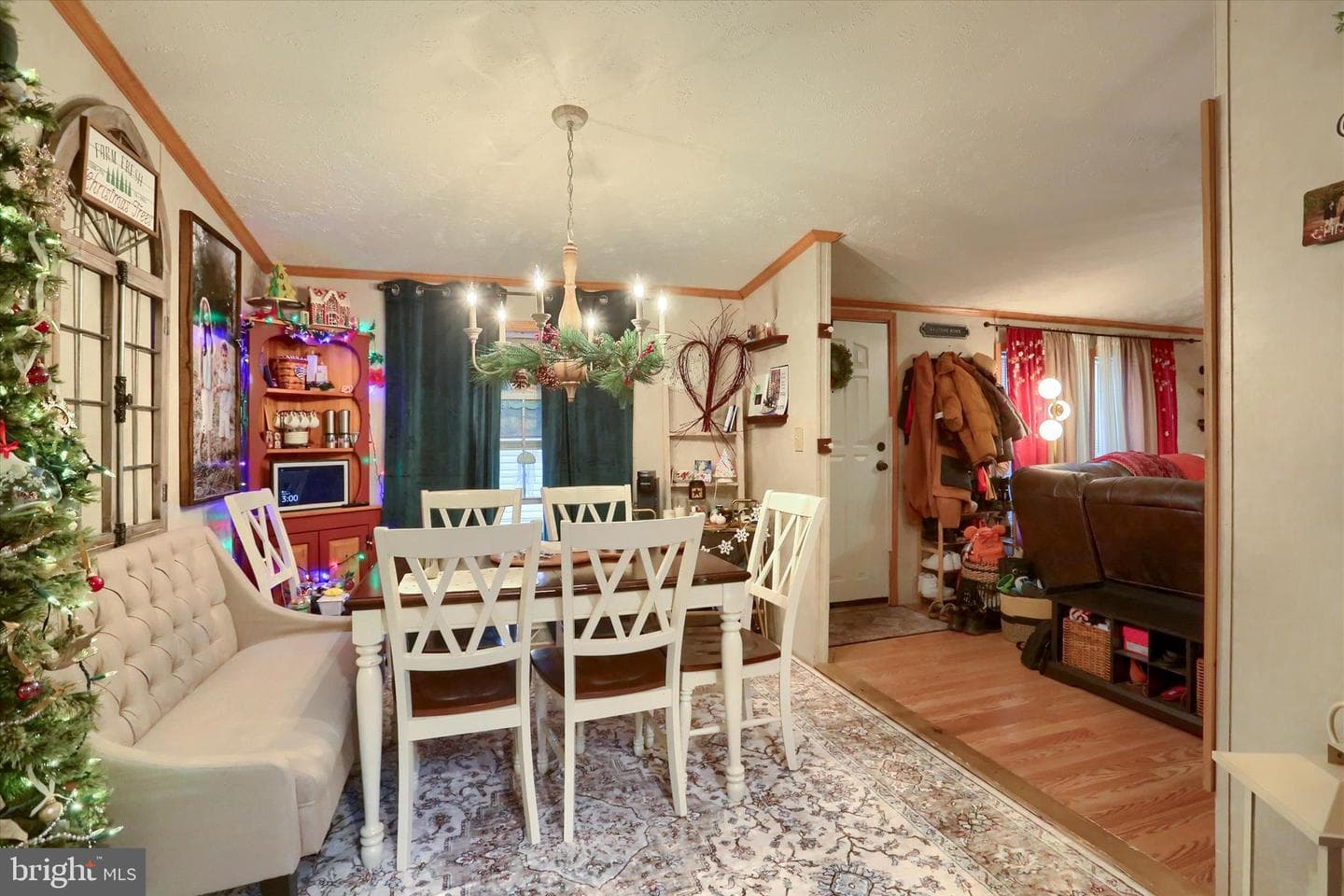 150 Mallory Boulevard photo 6