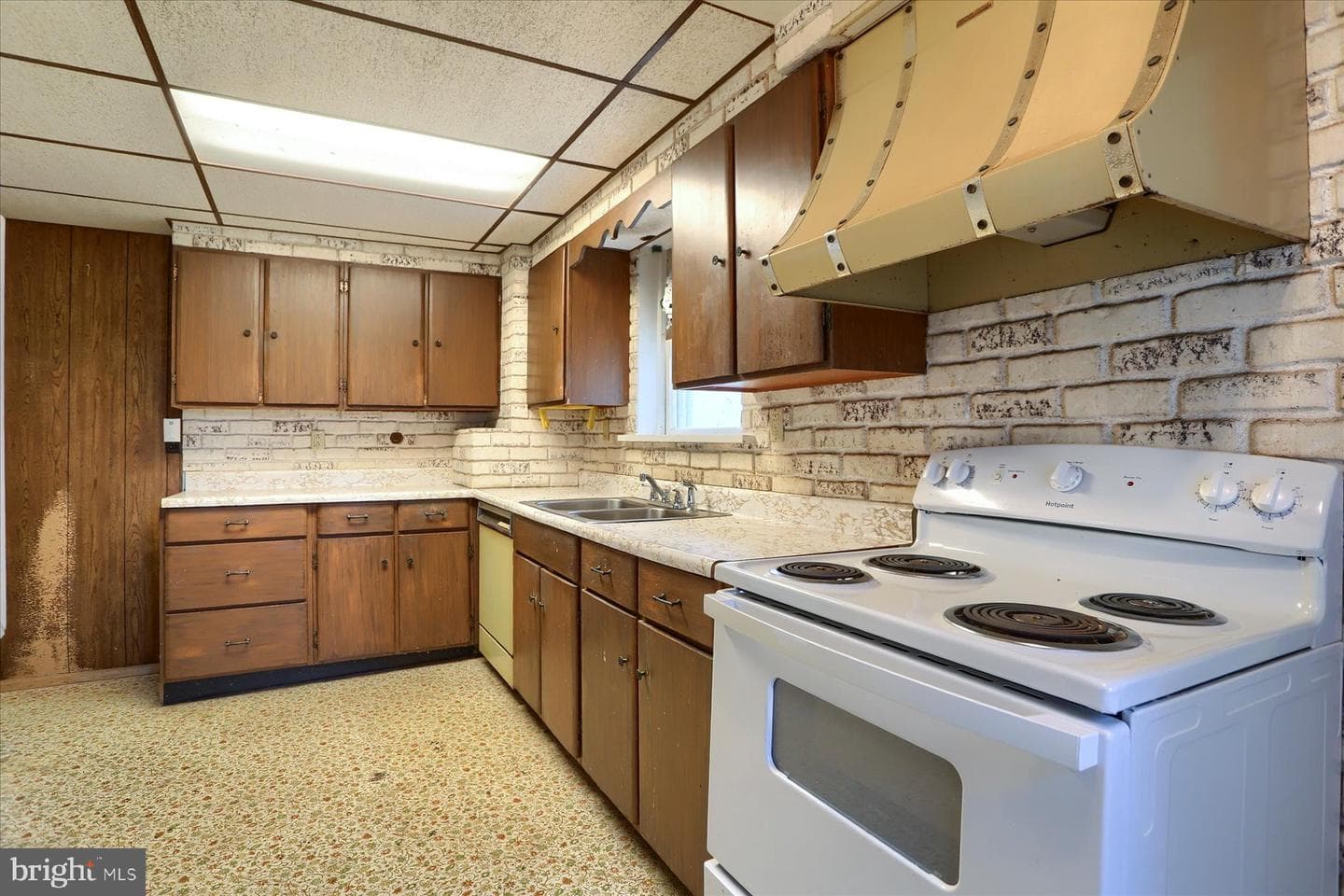 4401 Middle Ridge Road photo 17