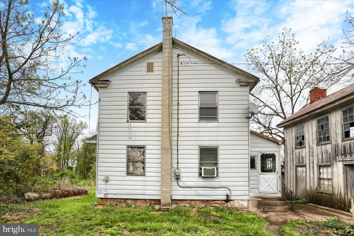 4401 Middle Ridge Road photo 7