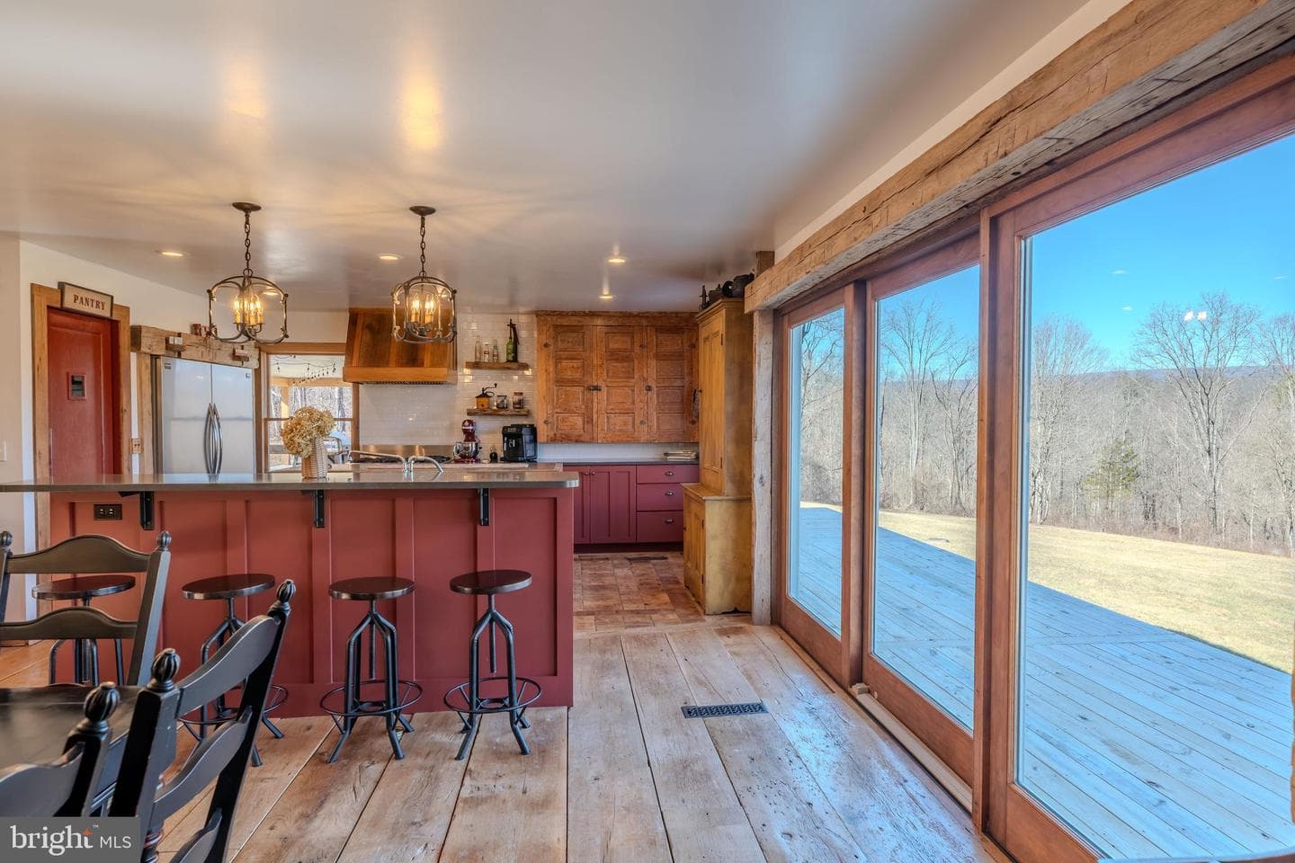651 Robinson Road photo 13