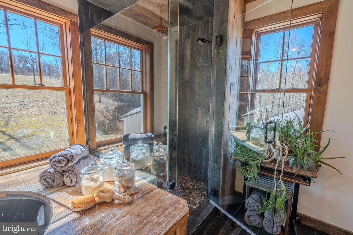 651 Robinson Road photo 30