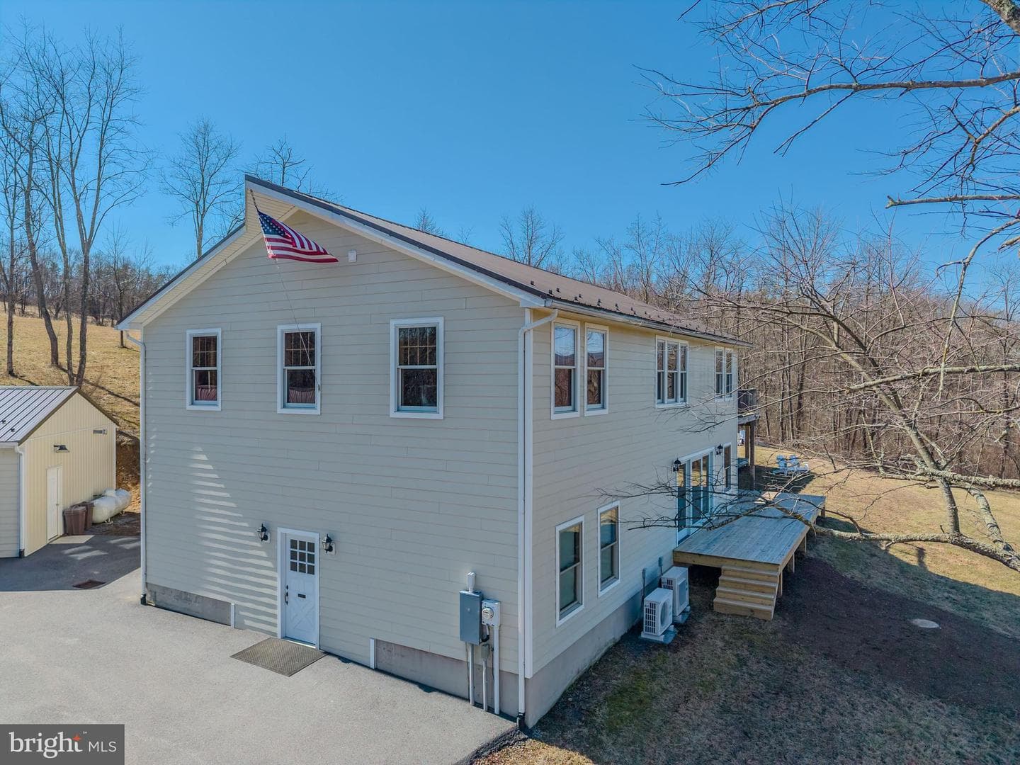 651 Robinson Road photo 78