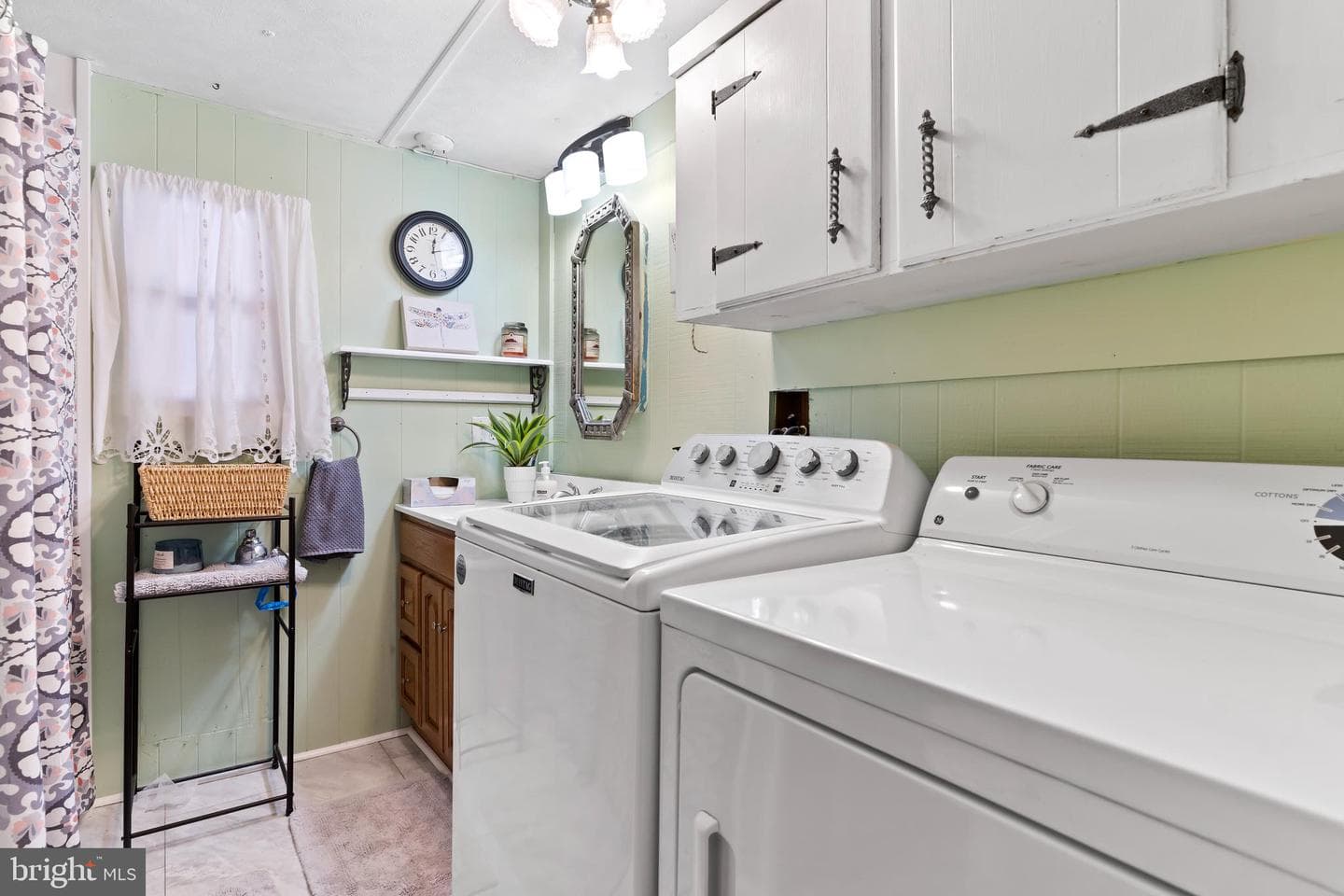 295 Greenbriar Road photo 18