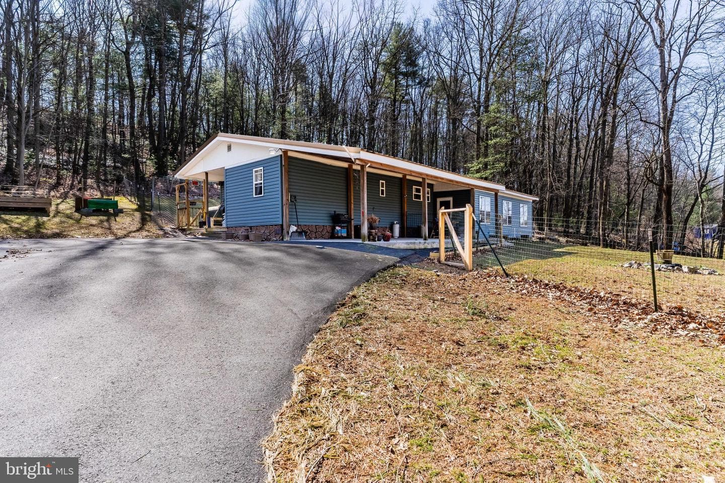 295 Greenbriar Road photo 19
