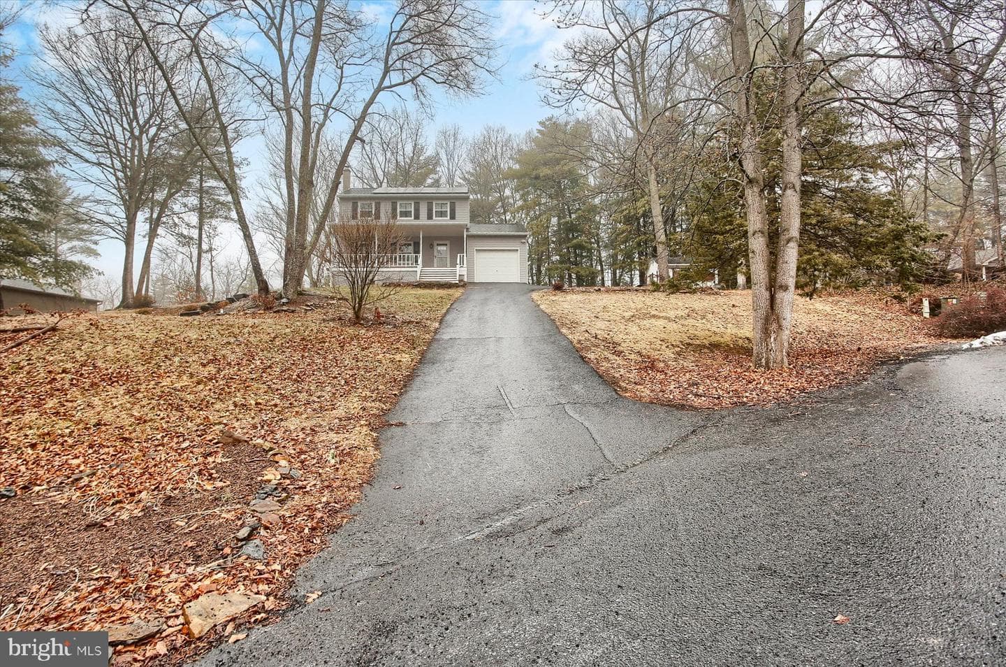 230 Woodridge Circle photo 4