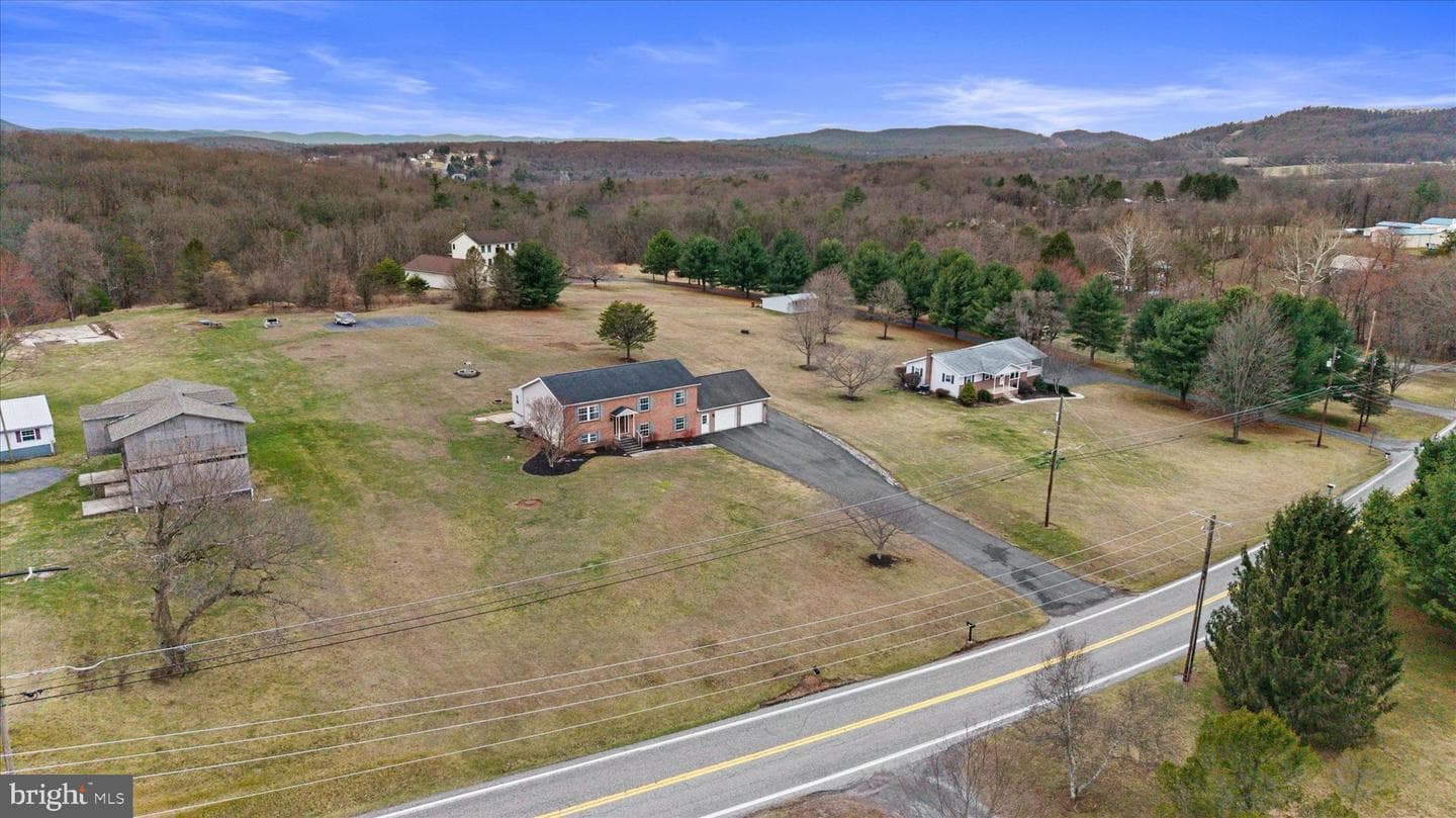 635 Newport Road photo 45